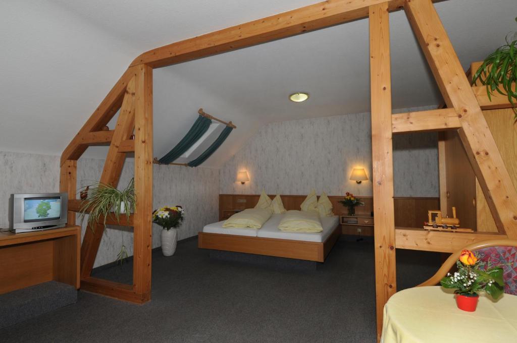 Hotel Ricarda Schlangenbad Bilik gambar