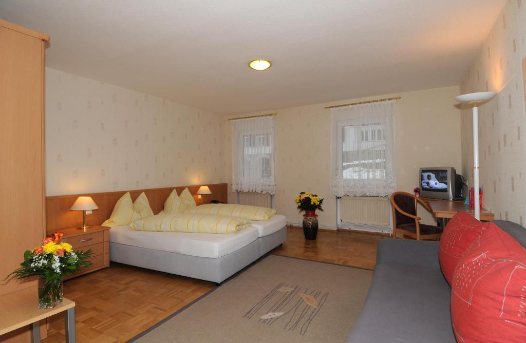 Hotel Ricarda Schlangenbad Bilik gambar